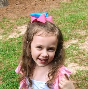 Meet your Posher, Tara